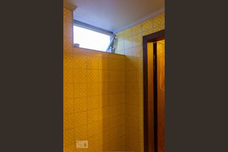 Casa à venda com 415m², 4 quartos e 4 vagas Casa à venda com 415m², 4 quartos e 4 vagasLavabo Sala 1