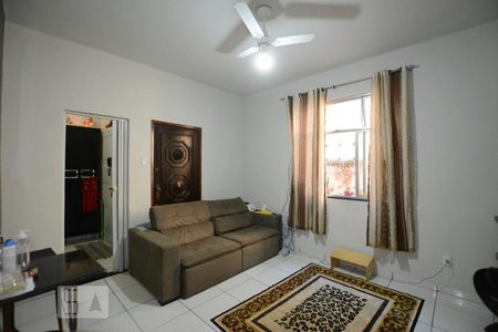 Sala de apartamento para alugar com 2 quartos, 72m² em Penha, Rio de Janeiro