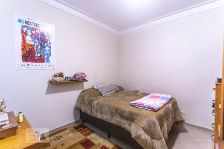 Casa à venda com 200m², 3 quartos e 4 vagasSuíte 2