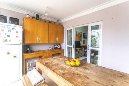 Casa à venda com 200m², 3 quartos e 4 vagasChurrasqueira