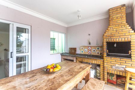 Casa à venda com 200m², 3 quartos e 4 vagasChurrasqueira