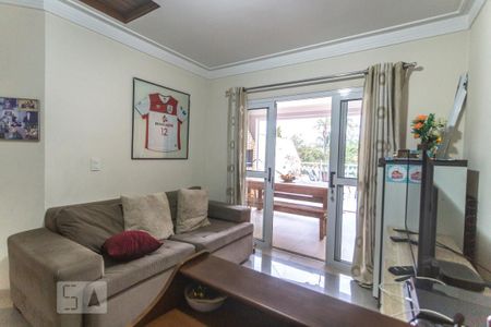 Casa à venda com 200m², 3 quartos e 4 vagasComôdo superior