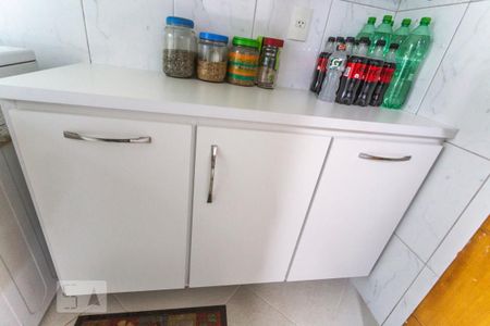 Casa à venda com 200m², 3 quartos e 4 vagasArmário