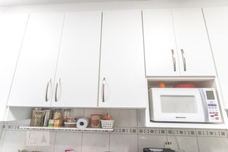 Casa à venda com 200m², 3 quartos e 4 vagasArmário