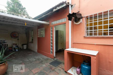 Casa à venda com 195m², 4 quartos e 2 vagasÁrea Externa