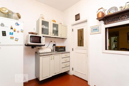 Casa à venda com 195m², 4 quartos e 2 vagasCozinha