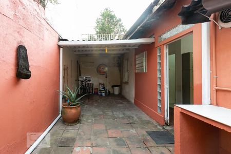 Casa à venda com 195m², 4 quartos e 2 vagasÁrea Externa