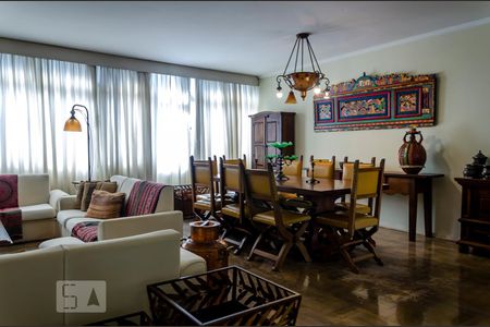 Sala de apartamento à venda com 3 quartos, 167m² em Higienópolis, São Paulo