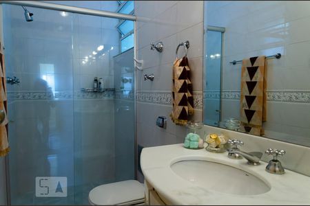 Banheiro 1 de apartamento à venda com 3 quartos, 167m² em Higienópolis, São Paulo