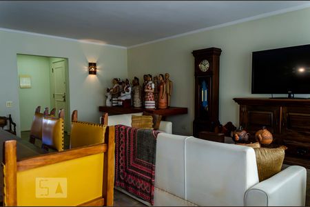 Sala de apartamento à venda com 3 quartos, 167m² em Higienópolis, São Paulo