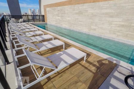 Studio para alugar com 25m², 1 quarto e sem vagaÁrea comum - Piscina