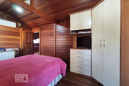 Casa à venda com 162m², 3 quartos e 3 vagas Casa à venda com 162m², 3 quartos e 3 vagasQuarto 2 Suíte