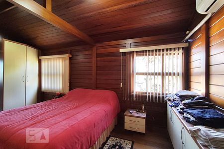 Casa à venda com 162m², 3 quartos e 3 vagas Casa à venda com 162m², 3 quartos e 3 vagasQuarto 2 Suíte