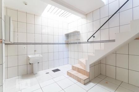 Casa para alugar com 40m², 1 quarto e 1 vagaÁrea de Serviço