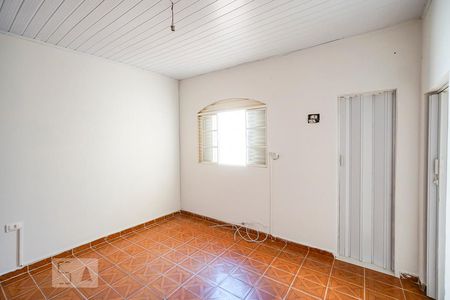 Quarto de casa para alugar com 1 quarto, 35m² em Vila Esperança, São Paulo