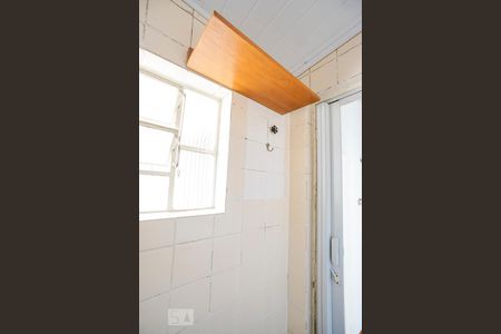 Casa para alugar com 35m², 1 quarto e sem vaga Casa para alugar com 35m², 1 quarto e sem vagaBanheiro social