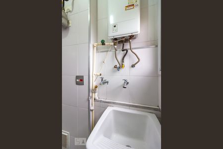 Apartamento para alugar com 56m², 2 quartos e 1 vagaÁrea de Serviço