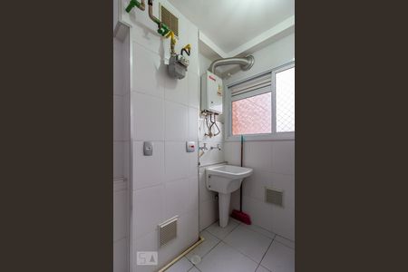 Apartamento para alugar com 56m², 2 quartos e 1 vagaÁrea de Serviço