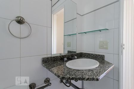 Apartamento para alugar com 100m², 3 quartos e 1 vagaBanheiro