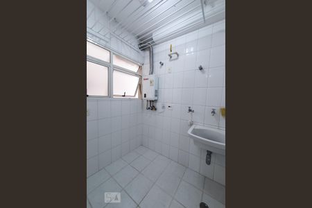 Área de Serviço de apartamento para alugar com 2 quartos, 74m² em Pompeia, São Paulo