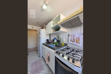 Apartamento à venda com 64m², 2 quartos e 1 vagaCozinha