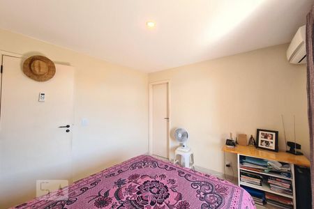 Apartamento à venda com 64m², 2 quartos e 1 vagaSuíte