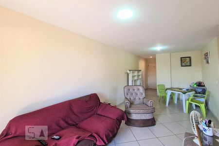 Apartamento à venda com 64m², 2 quartos e 1 vagaSala