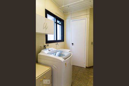 Apartamento à venda com 105m², 3 quartos e 2 vagasÁrea de serviço