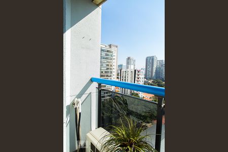 Apartamento à venda com 105m², 3 quartos e 2 vagasVaranda do quarto 2