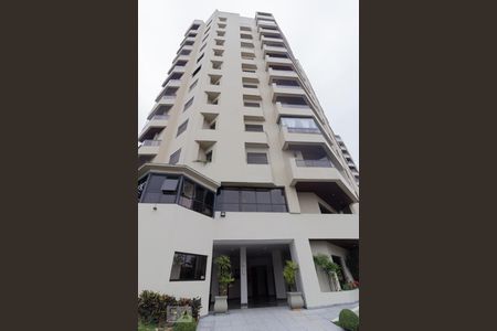 Apartamento à venda com 120m², 3 quartos e 3 vagasFachada