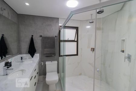 Apartamento à venda com 120m², 3 quartos e 3 vagasBanheiro da Suíte 1