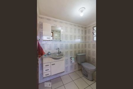 Casa à venda com 440m², 4 quartos e 2 vagasBanheiro 2