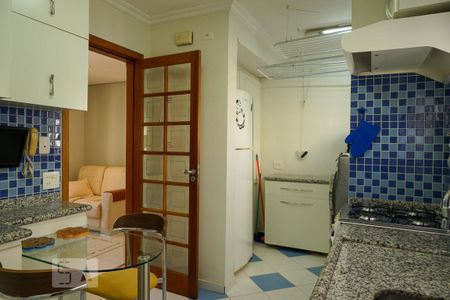 Apartamento à venda com 60m², 2 quartos e 2 vagasCozinha