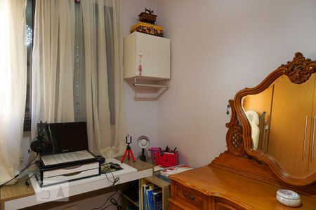 Apartamento à venda com 60m², 2 quartos e 2 vagasQuarto 2