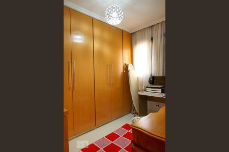 Apartamento à venda com 60m², 2 quartos e 2 vagasQuarto 2