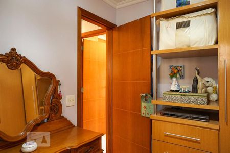 Apartamento à venda com 60m², 2 quartos e 2 vagasQuarto 2