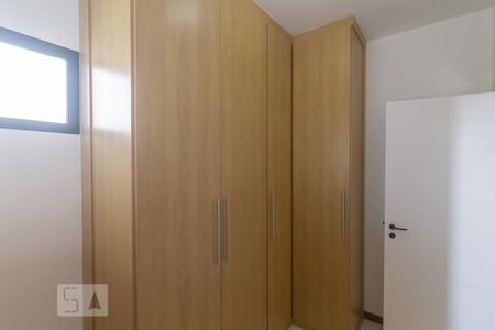 Apartamento à venda com 82m², 3 quartos e 2 vagasQuarto 2