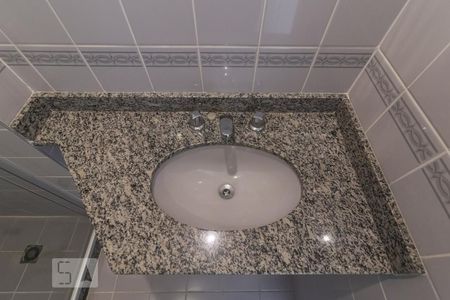 Apartamento à venda com 82m², 3 quartos e 2 vagasBanheiro 2