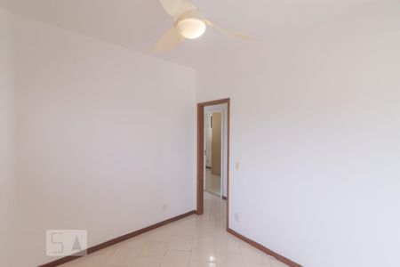 Apartamento à venda com 82m², 3 quartos e 2 vagasQuarto 3