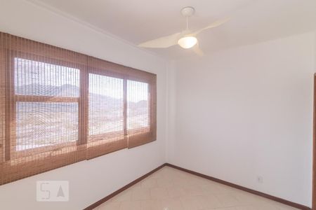 Apartamento à venda com 82m², 3 quartos e 2 vagasQuarto 3