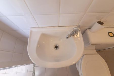 Apartamento à venda com 82m², 3 quartos e 2 vagasBanheiro de Serviço