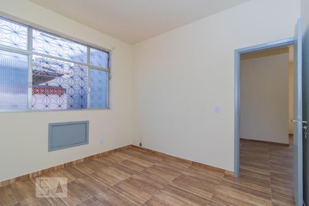 Quarto 1 de apartamento para alugar com 2 quartos, 77m² em Penha Circular, Rio de Janeiro