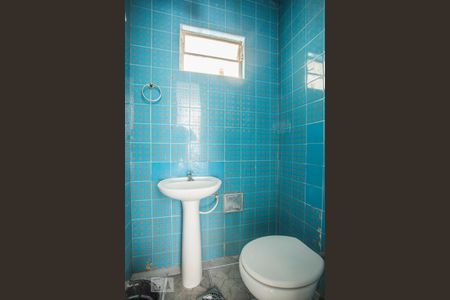 Casa à venda com 243m², 3 quartos e 6 vagasSalão de Festas - Banheiro