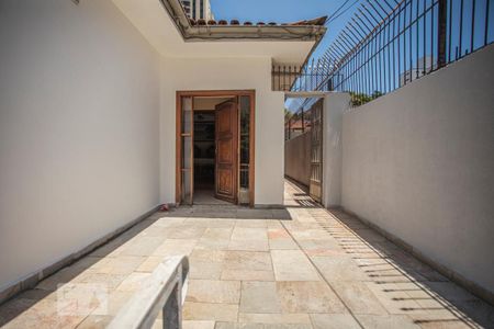 Casa à venda com 243m², 3 quartos e 6 vagasHall