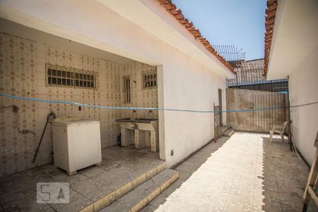 Casa à venda com 243m², 3 quartos e 6 vagasÁrea de Serviço
