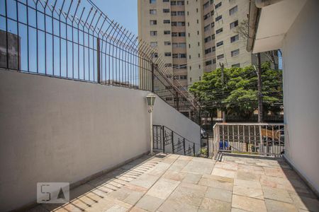 Casa à venda com 243m², 3 quartos e 6 vagasHall