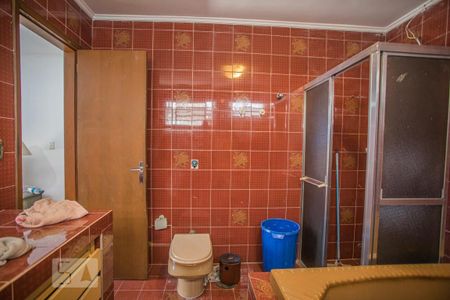 Casa à venda com 243m², 3 quartos e 6 vagasBanheiro Suíte