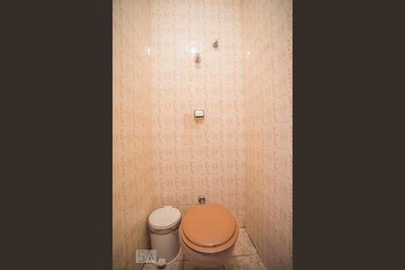 Casa à venda com 243m², 3 quartos e 6 vagasLavabo