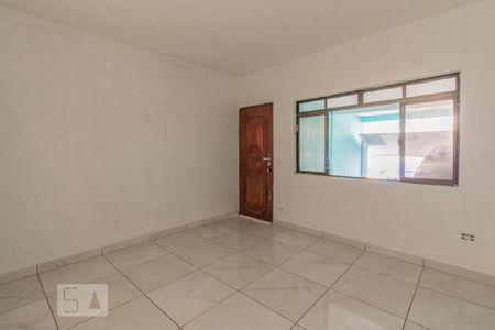 Sala de casa para alugar com 2 quartos, 80m² em Parque Edu Chaves, São Paulo