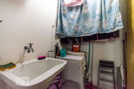 Apartamento à venda com 77m², 2 quartos e 1 vagaÁrea de serviço